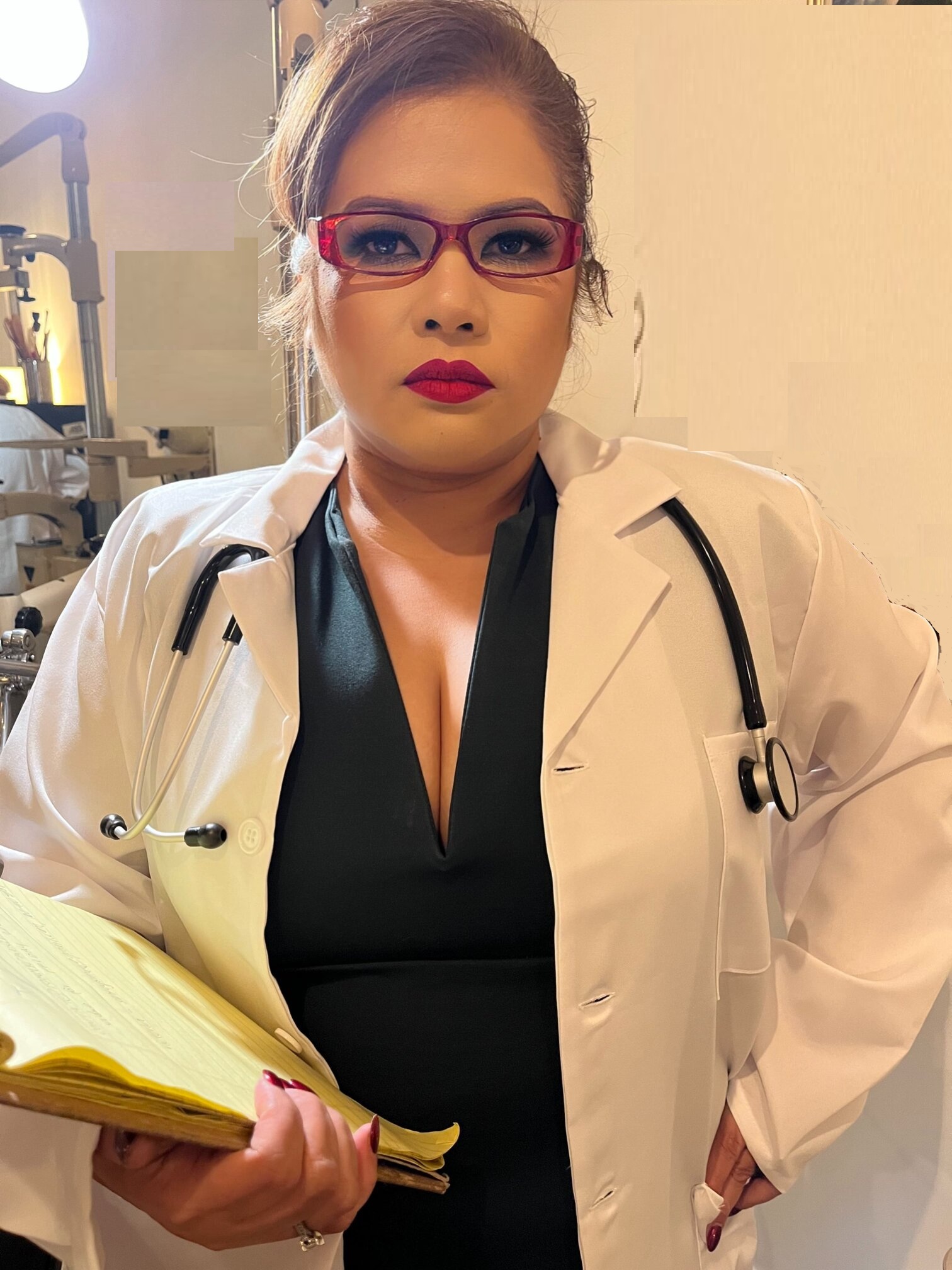 Mistress Cyrine photo 6